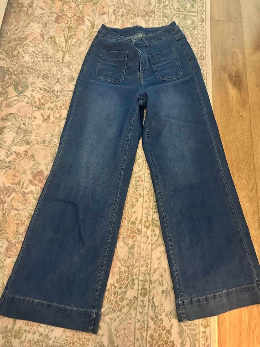 Wide Leg Women's Jeans in Dark Blue - Classic Style